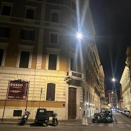 Luxury Loft Near Via Veneto * ローマ